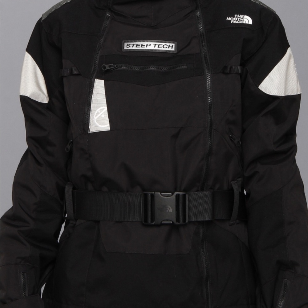 Steep Tech Vixen Coat - Black